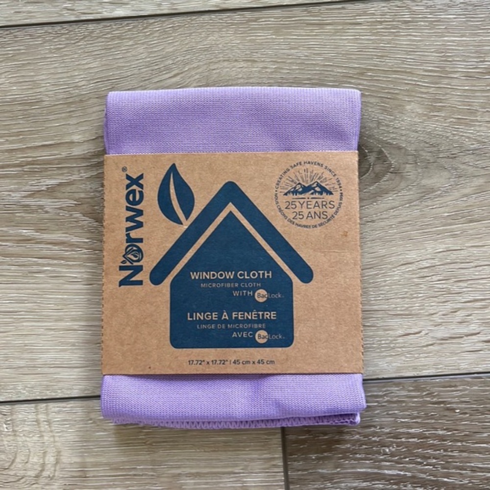 Norwex Window Cloth NWT Microfiber Purple